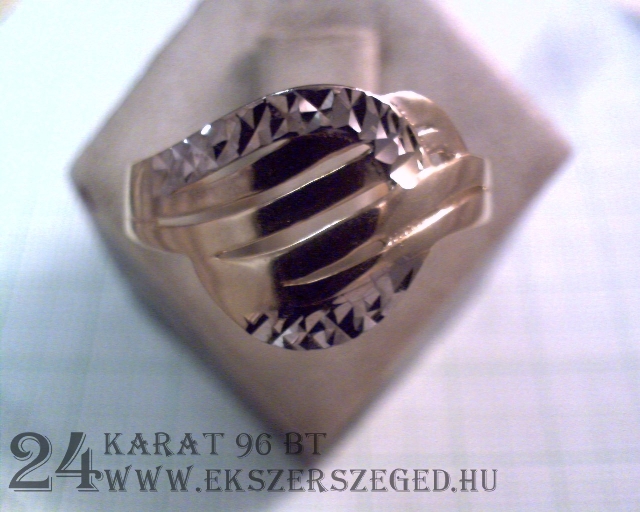 Gyűrű_2_9500_22626.jpg